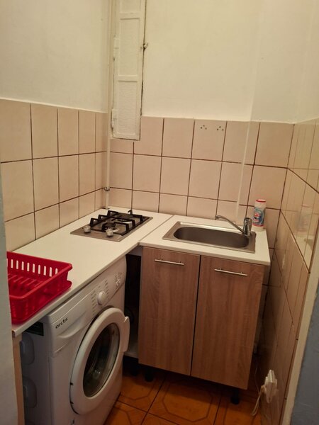 Calea Grivitei - Metrou Gara de Nord langa bloc, centrala termica, etaj 1/5